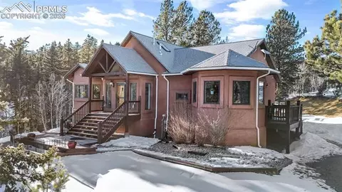 1001 E Bison Creek Trl, Divide, CO 80814 photo 2