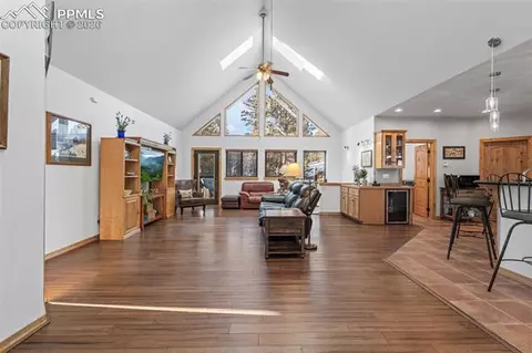 1001 E Bison Creek Trl, Divide, CO 80814 photo 8