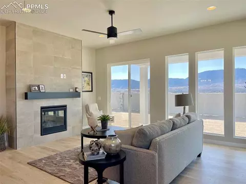 17574 Brass Buckle Way, Monument, CO 80132