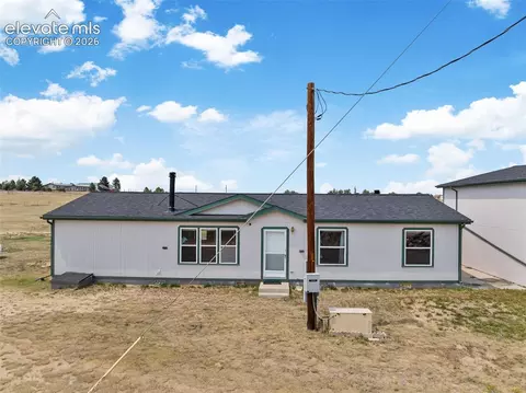 Exterior - 1350 S Calhan Hwy, Yoder, CO 80864 photo 1 of 2
