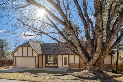 781 Grey Eagle Cir, Colorado Springs, CO 80919