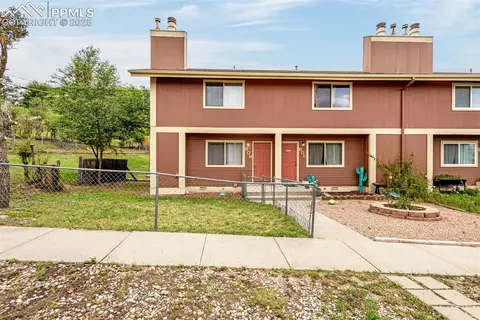 808 S 24th St, Colorado Springs, CO 80904