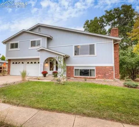 8510 Lamar Dr, Arvada, CO 80003 photo 2