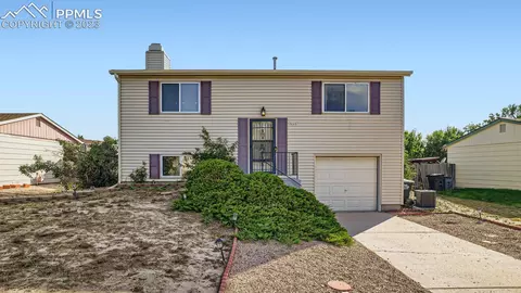 5035 Ivor Dr, Colorado Springs, CO 80916