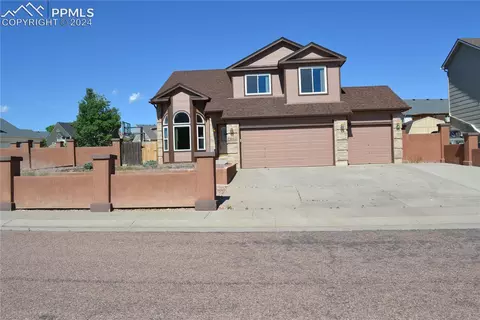 7340 Waterman Way, Colorado Springs, CO 80922