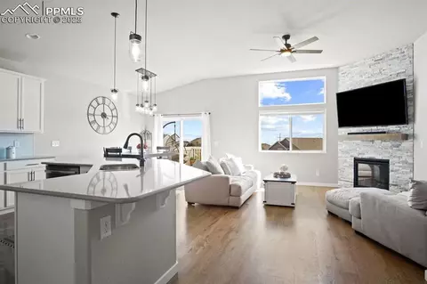 10052 Bracknell Pl, Peyton, CO 80831 photo 10