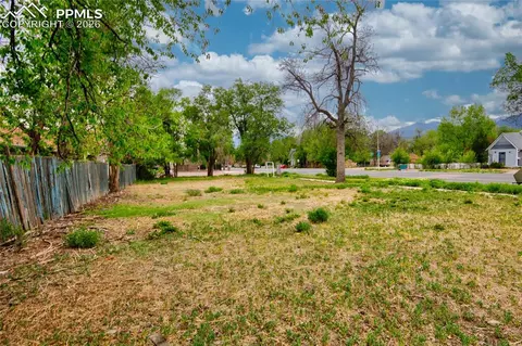 303 N Spruce St, Colorado Springs, CO 80905