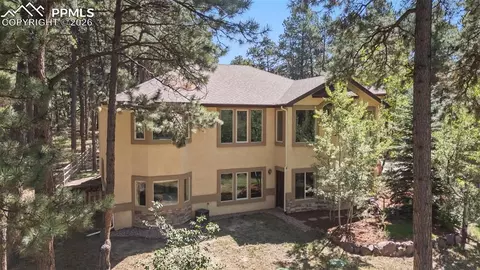 18525 Glenthorne Ln, Monument, CO 80132