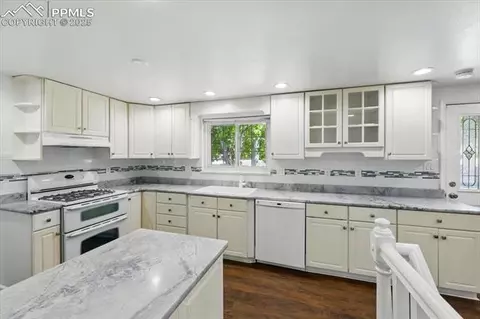 2540 N Chelton Rd, Colorado Springs, CO 80909