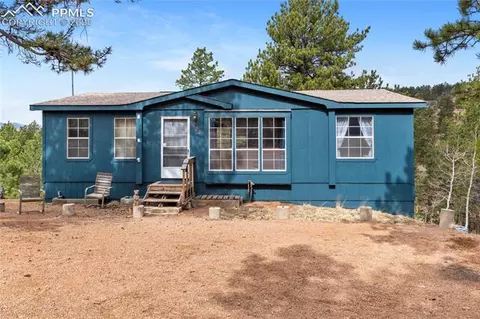 422 Peak View Cir, Florissant, CO 80816