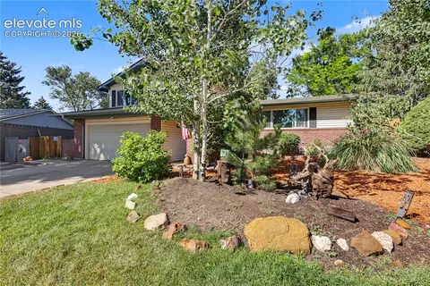 4026 N Loring Cir, Colorado Springs, CO 80909