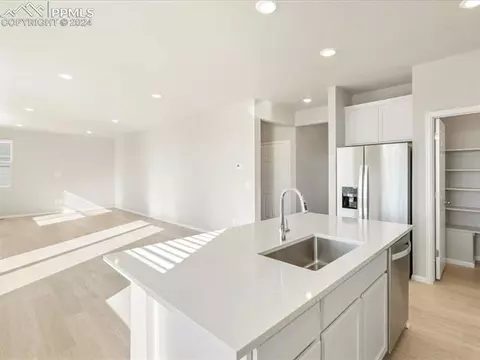 10478 Devoncove Dr, Peyton, CO 80831 photo 13