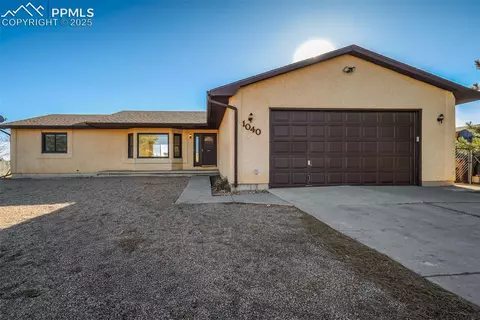 1040 W Broken Bow Dr, Pueblo West, CO 81007