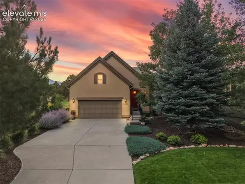 3424 Signature Golf Pt, Colorado Springs, CO 80904