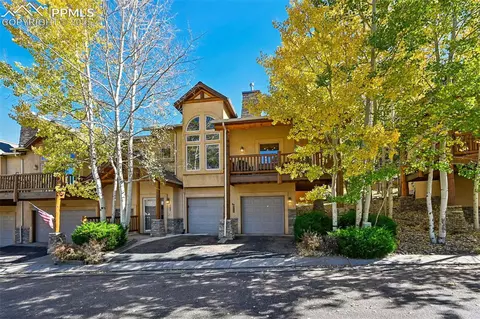 145 Elk Grove Ln, Woodland Park, CO 80863