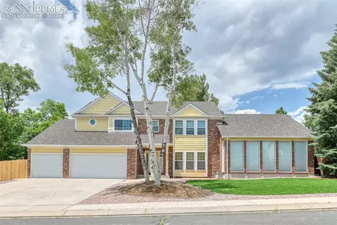 4730 Signal Rock Rd, Colorado Springs, CO 80922