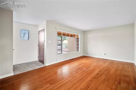 153 Rose Dr, Colorado Springs, CO 80911