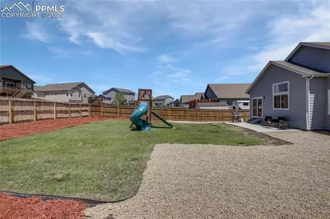 10164 Moorcroft Dr, Peyton, CO 80831 photo 23