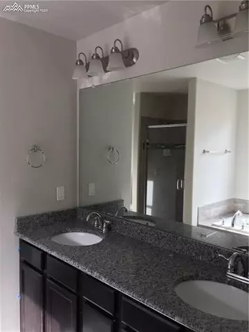 17847 Lapis Ct, Monument, CO 80132 photo 9