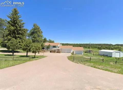 3033 E Palmer Divide Ave, Larkspur, CO 80118