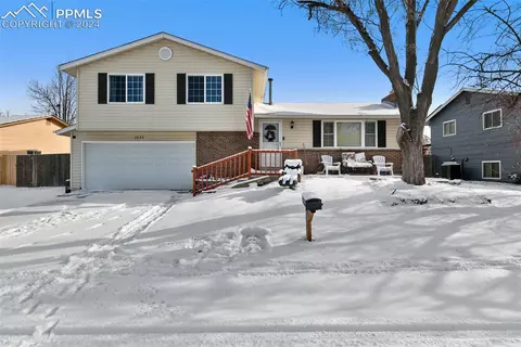 7034 W Hinsdale Dr, Littleton, CO 80128