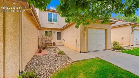 652 Echo Ln, Colorado Springs, CO 80904