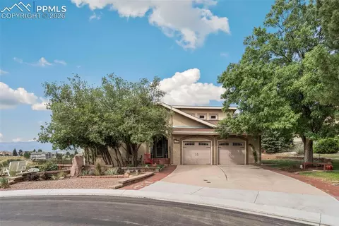 1595 Oak Hills Dr, Colorado Springs, CO 80919
