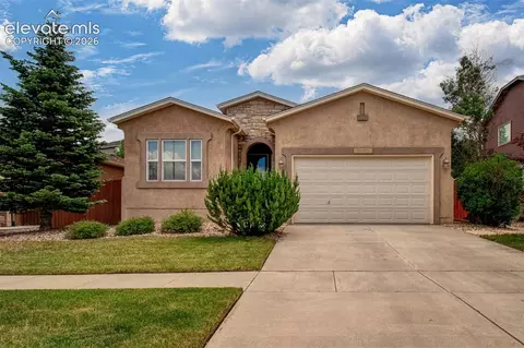 6137 Cumbre Vista Way, Colorado Springs, CO 80924