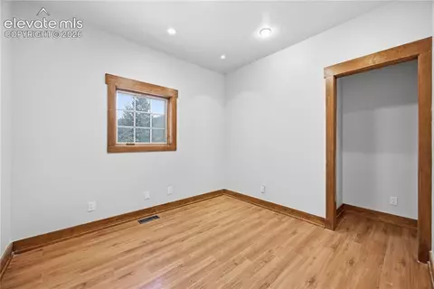 Bedroom - 9795 Mountain Rd, Cascade, CO 80809 photo 3 of 10