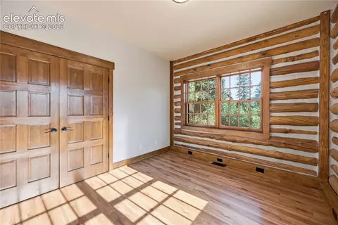 Bedroom - 9795 Mountain Rd, Cascade, CO 80809 photo 7 of 10