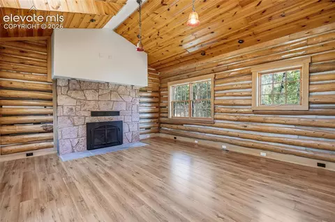 Living - 9795 Mountain Rd, Cascade, CO 80809 photo 7 of 11