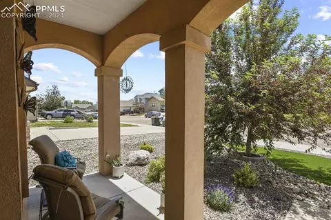8417 Meadowcrest Dr, Fountain, CO 80817