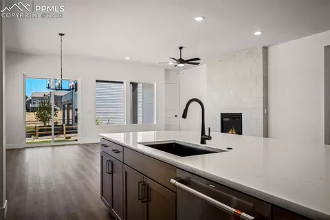 Kitchen - 17217 Alsike Clover Ct, Monument, CO 80132 photo 7 of 7