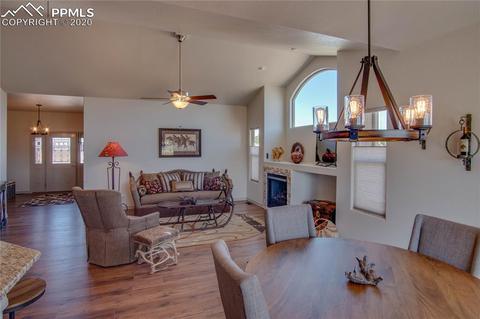 204 Junior Ct, Florence, CO 81226 photo 9