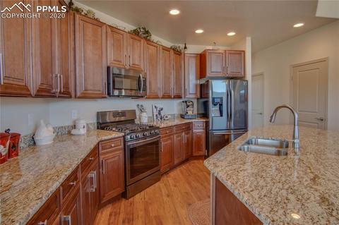 204 Junior Ct, Florence, CO 81226 photo 7