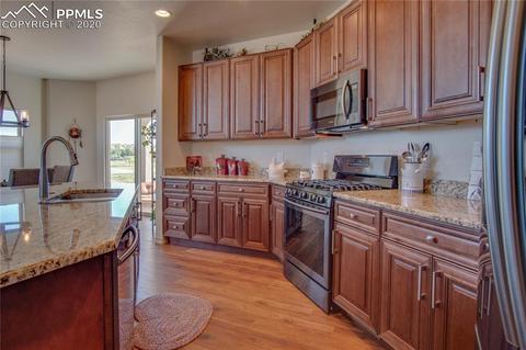 204 Junior Ct, Florence, CO 81226 photo 2