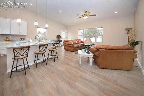 389 Buttonwood Pl, Monument, CO 80132 photo 9
