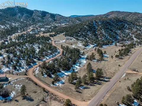 221 Chris Crossover, Canon City, CO 81212