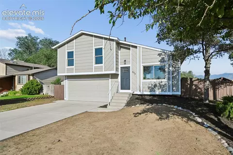 673 Autumn Pl, Fountain, CO 80817