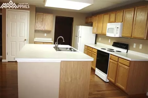 8553 Bohleen Rd, Peyton, CO 80831 photo 5