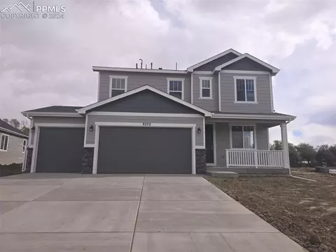 9372 Golden Buffs Dr, Colorado Springs, CO 80925
