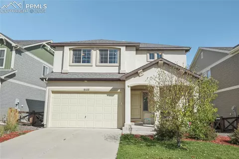 9102 Pacific Crest Dr, Colorado Springs, CO 80927