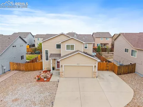 6973 Red Cardinal Loop, Colorado Springs, CO 80908