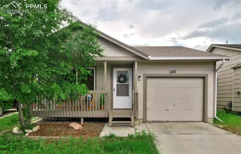 1107 Grinde Dr, Fountain, CO 80817