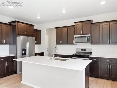 13243 Valley Peak Dr, Peyton, CO 80831 photo 11