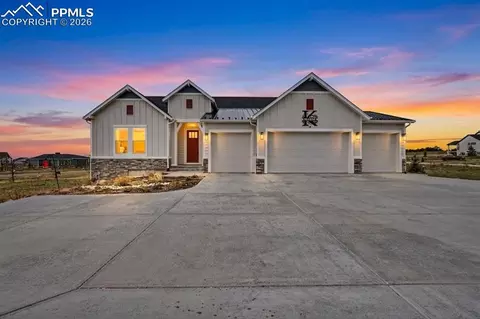 10003 Aspen Valley Rd, Colorado Springs, CO 80908