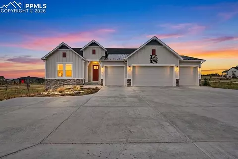 10003 Aspen Valley Rd, Colorado Springs, CO 80908
