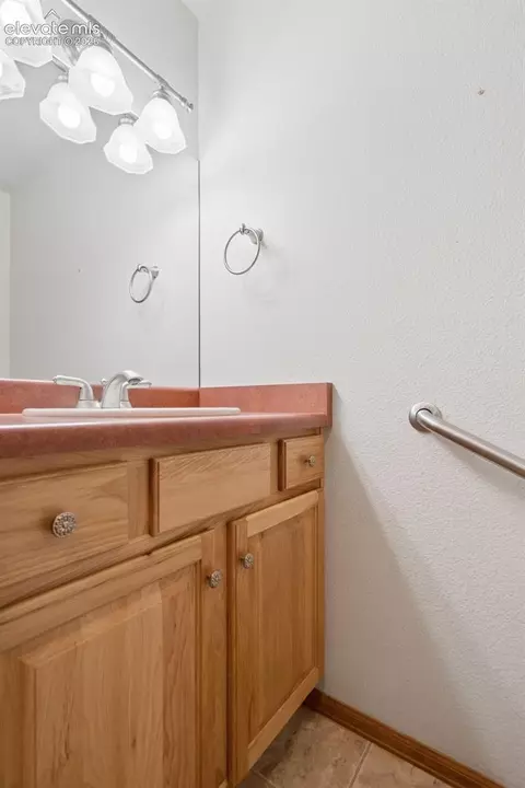 Bath - 18490 E Forest Dr, Monument, CO 80132 photo 6 of 6