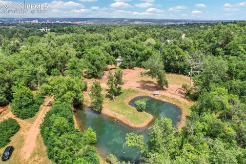 903 W Cheyenne Rd, Colorado Springs, CO 80906