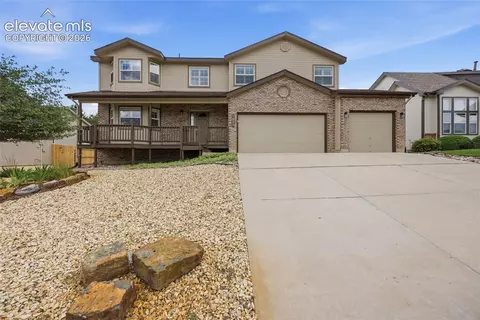 1830 Smoke Ridge Dr, Colorado Springs, CO 80919